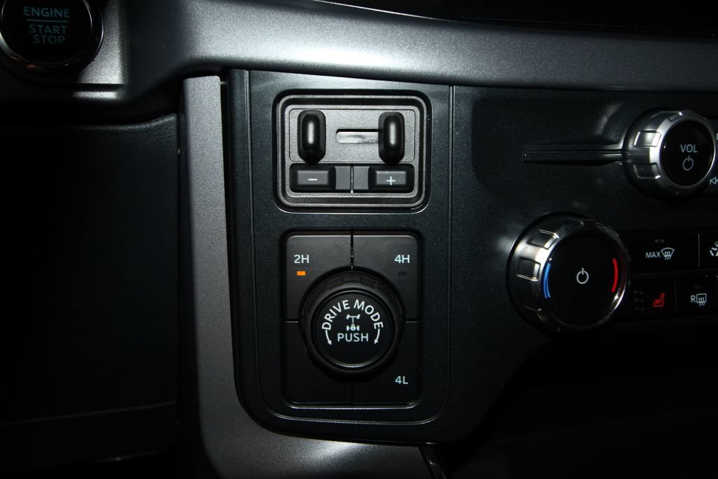 Used 2026 Ford F150 XLT w/ Equipment Group 302A MID AWD/4WD image 16