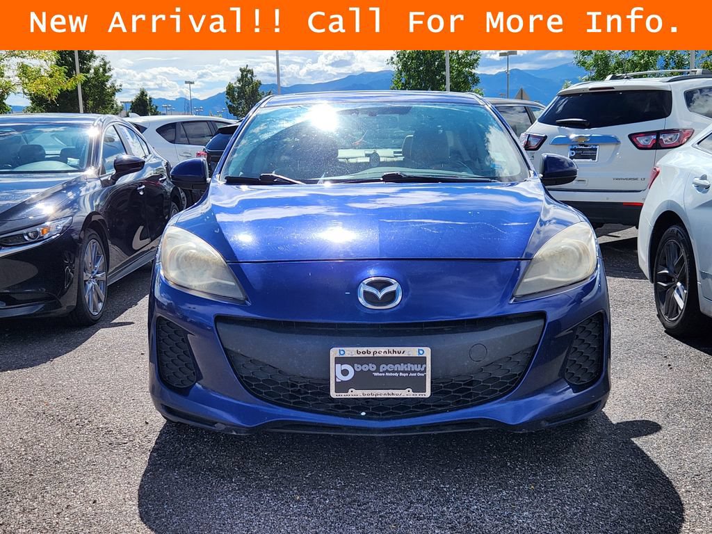 Used 2012 MAZDA MAZDA3 i Grand Touring w/ Tech Pkg FWD image 3