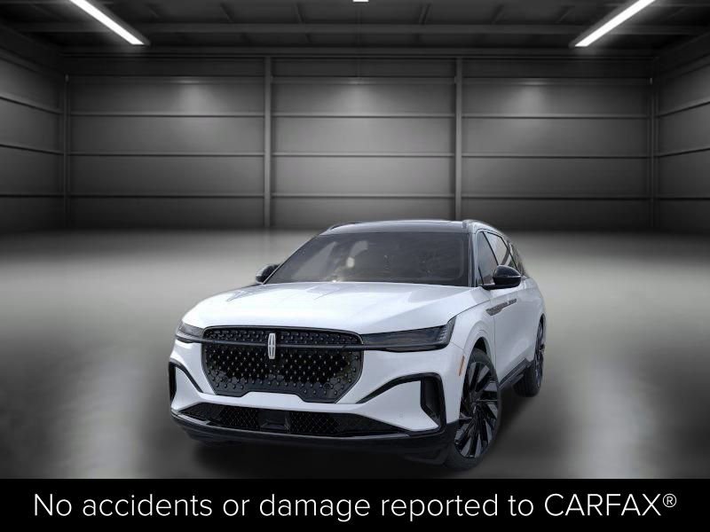 New 2026 Lincoln Nautilus Reserve w/ Jet Appearance Package image 3