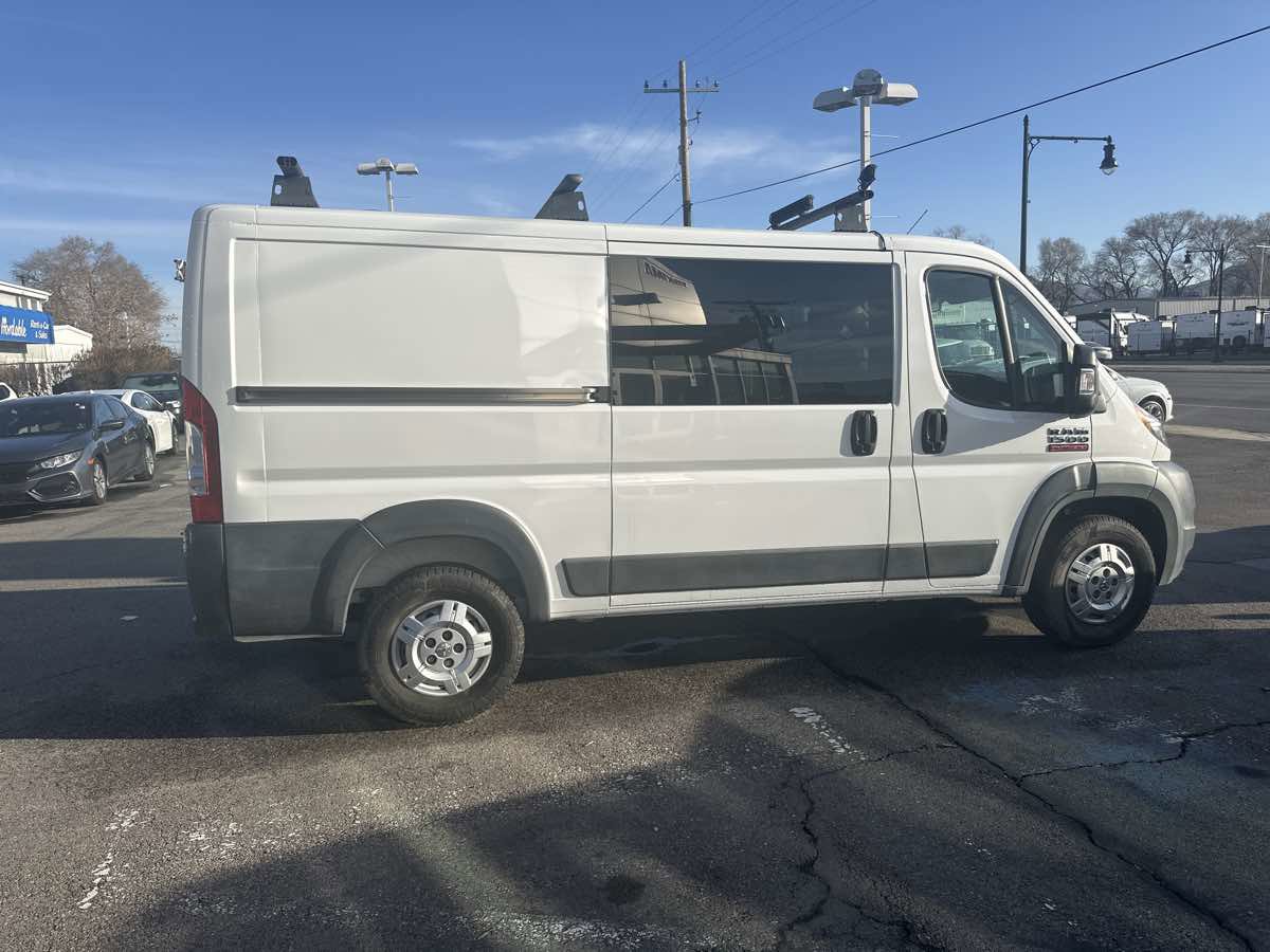 Used 2017 RAM ProMaster 1500 w/ Premium Appearance Group FWD image 5