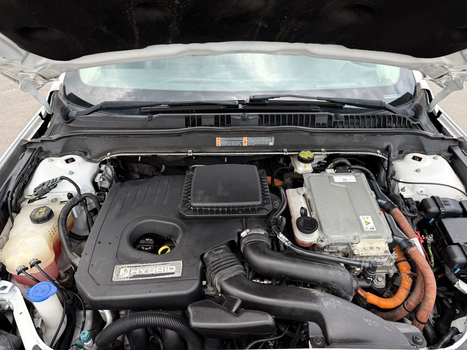 Used 2017 Ford Fusion SE w/ Equipment Group 602A FWD image 35