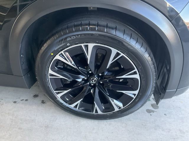 Used 2024 MAZDA CX-90 Plug-In Hybrid w/ Premium Plus image 30