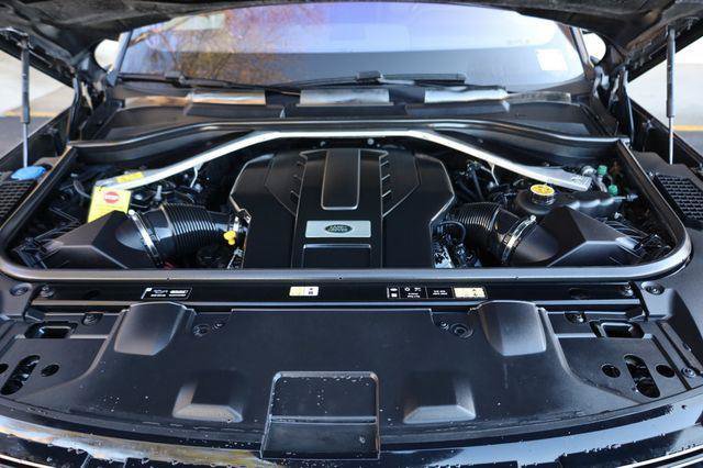 Used 2023 Land Rover Range Rover SE AWD/4WD image 10