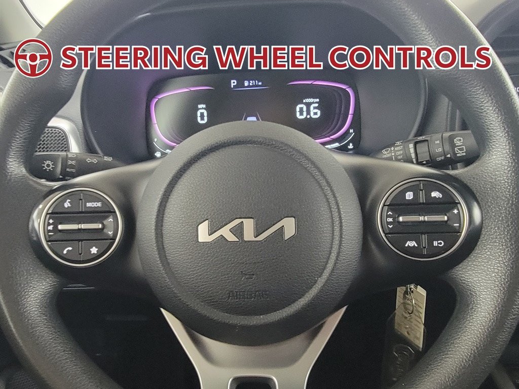 Used 2023 Kia Soul LX FWD image 19