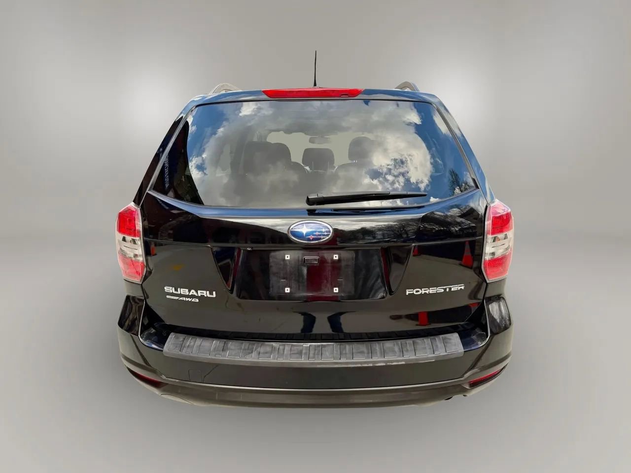 Used 2015 Subaru Forester 2.5i Premium w/ Popular Package #1 AWD/4WD image 5