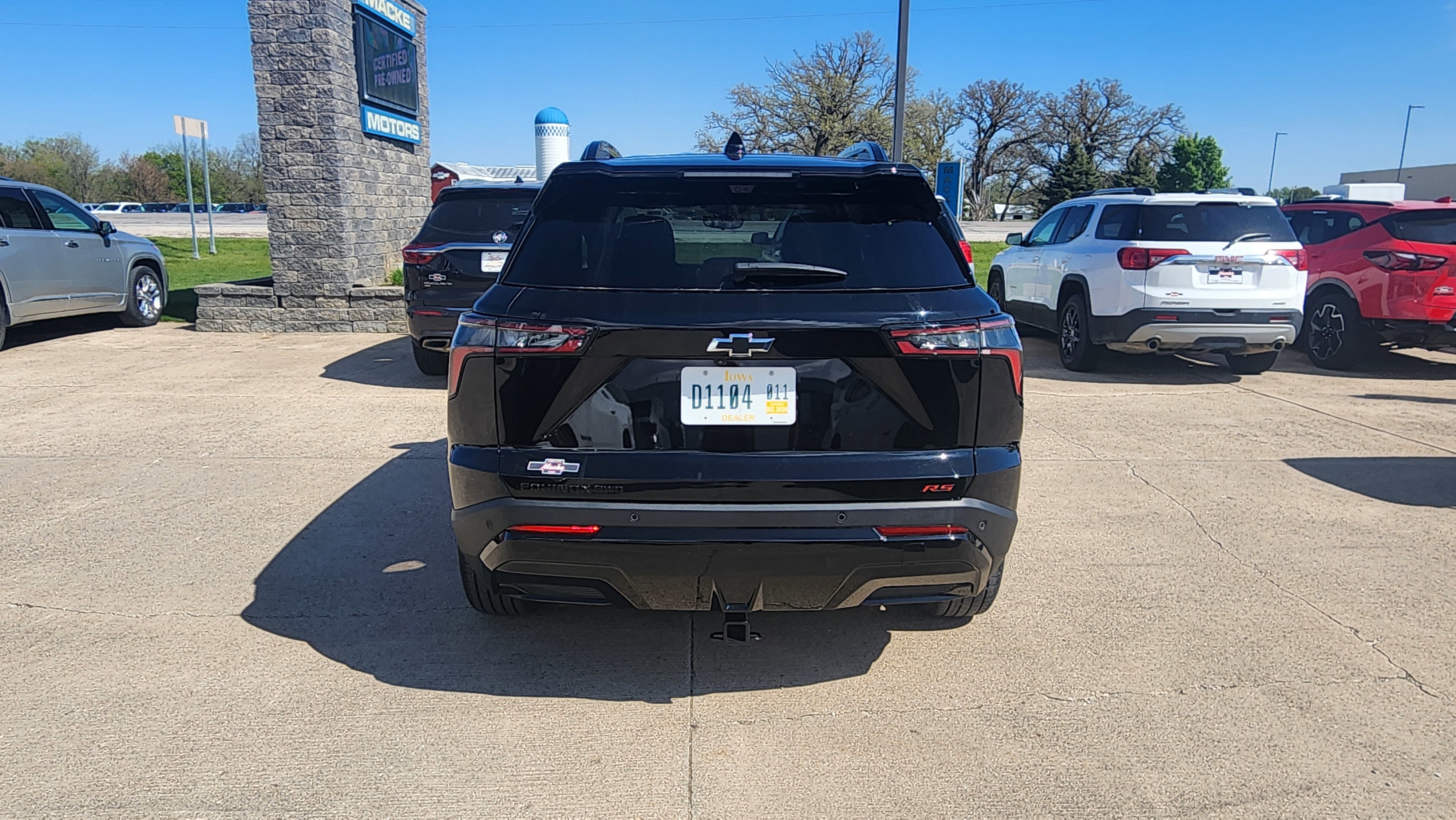 Used 2025 Chevrolet Equinox RS w/ Safety and Technology Package AWD/4WD image 6