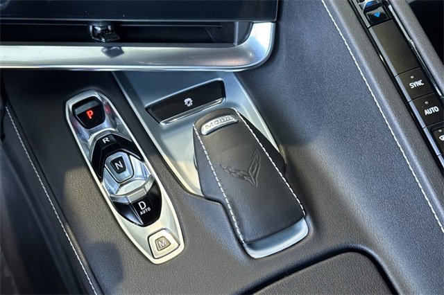 Used 2021 Chevrolet Corvette Stingray Convertible w/ Z51 Performance Package image 29