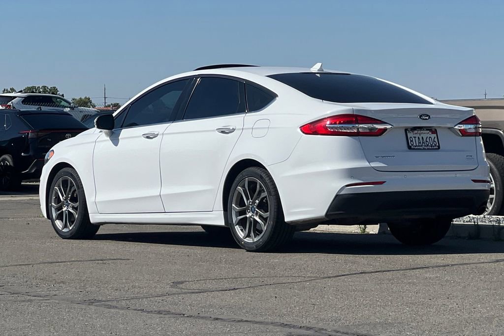 Used 2020 Ford Fusion SEL FWD image 7