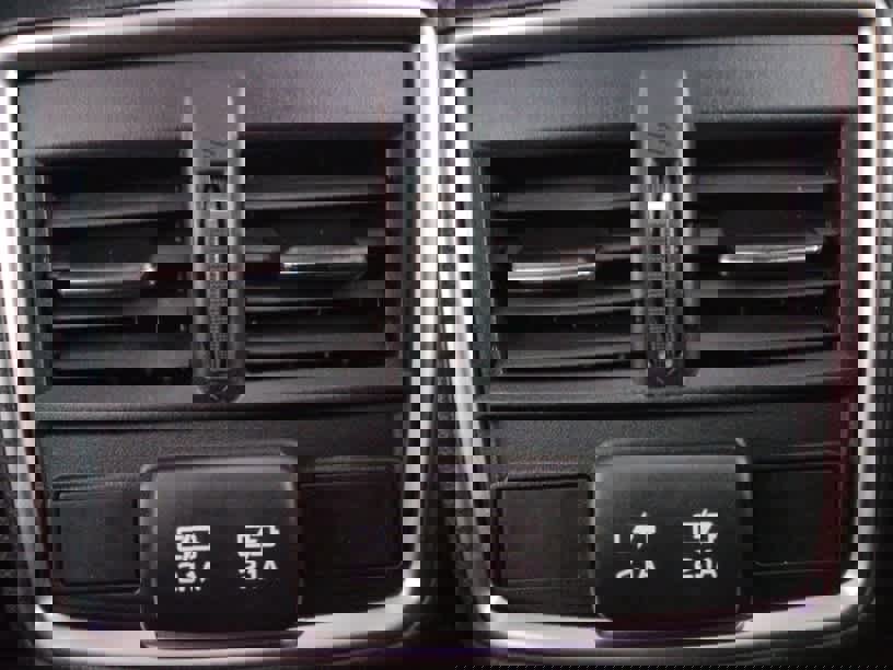 Certified 2022 Subaru Forester Premium image 50