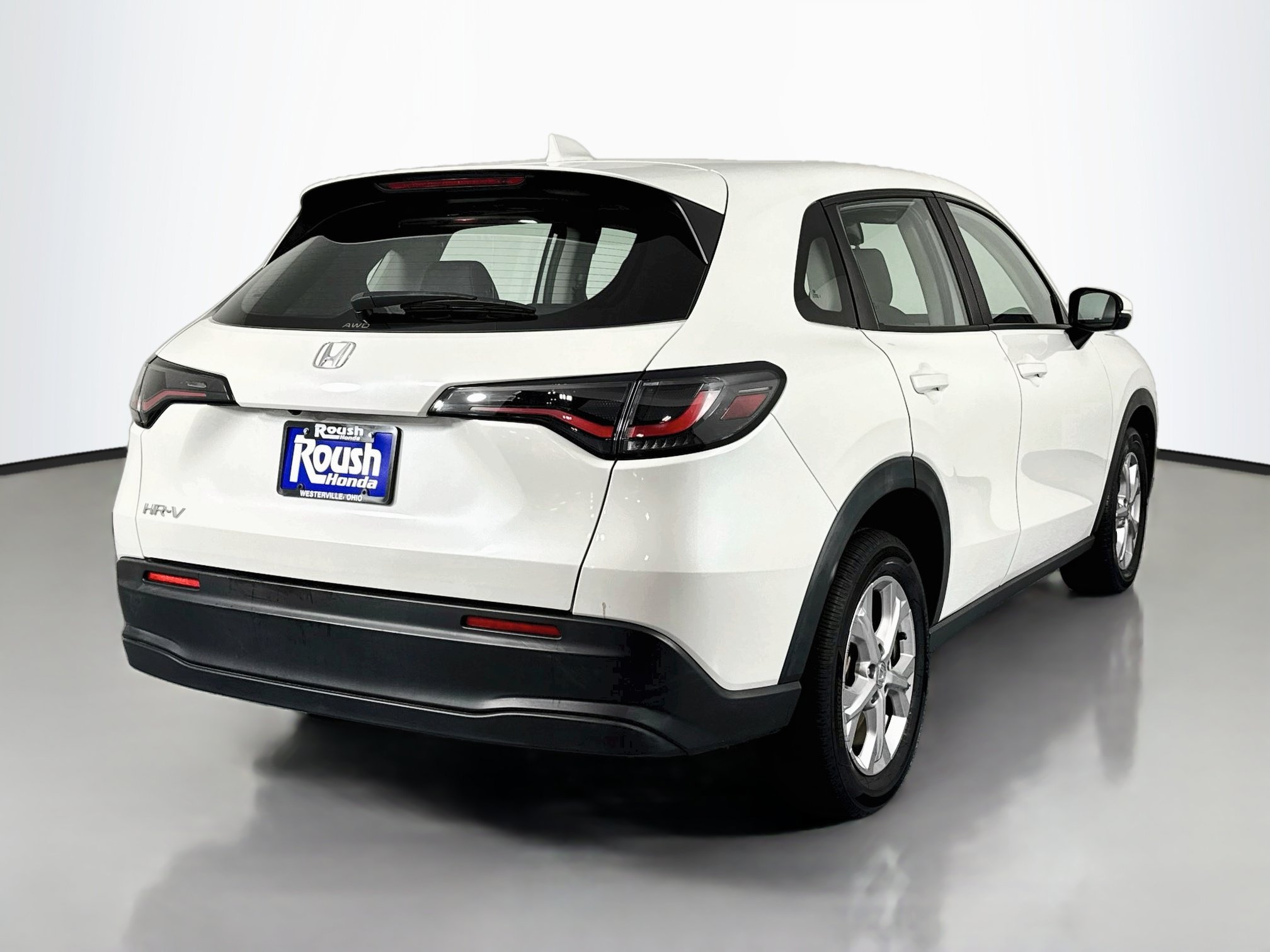 Certified 2024 Honda HR-V LX image 5