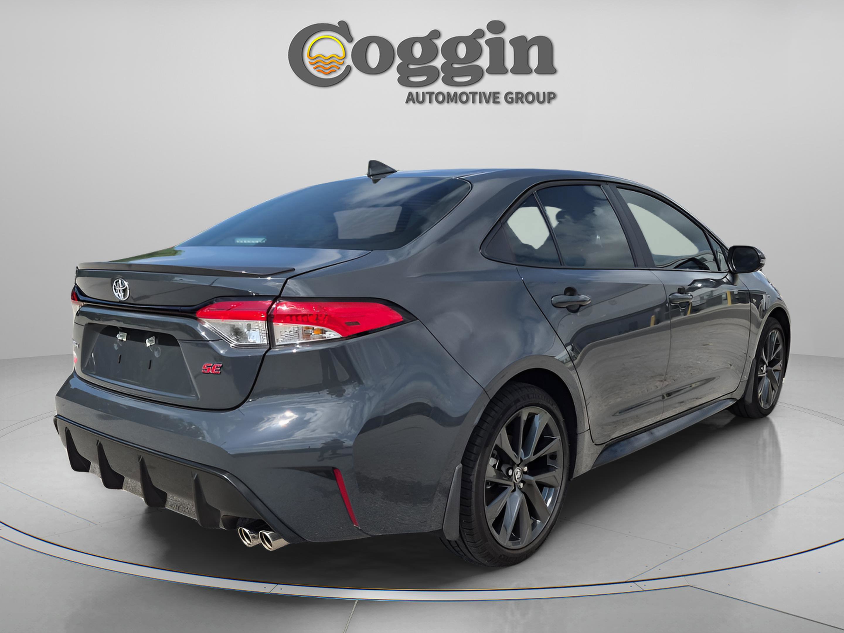 Used 2026 Toyota Corolla SE FWD image 6