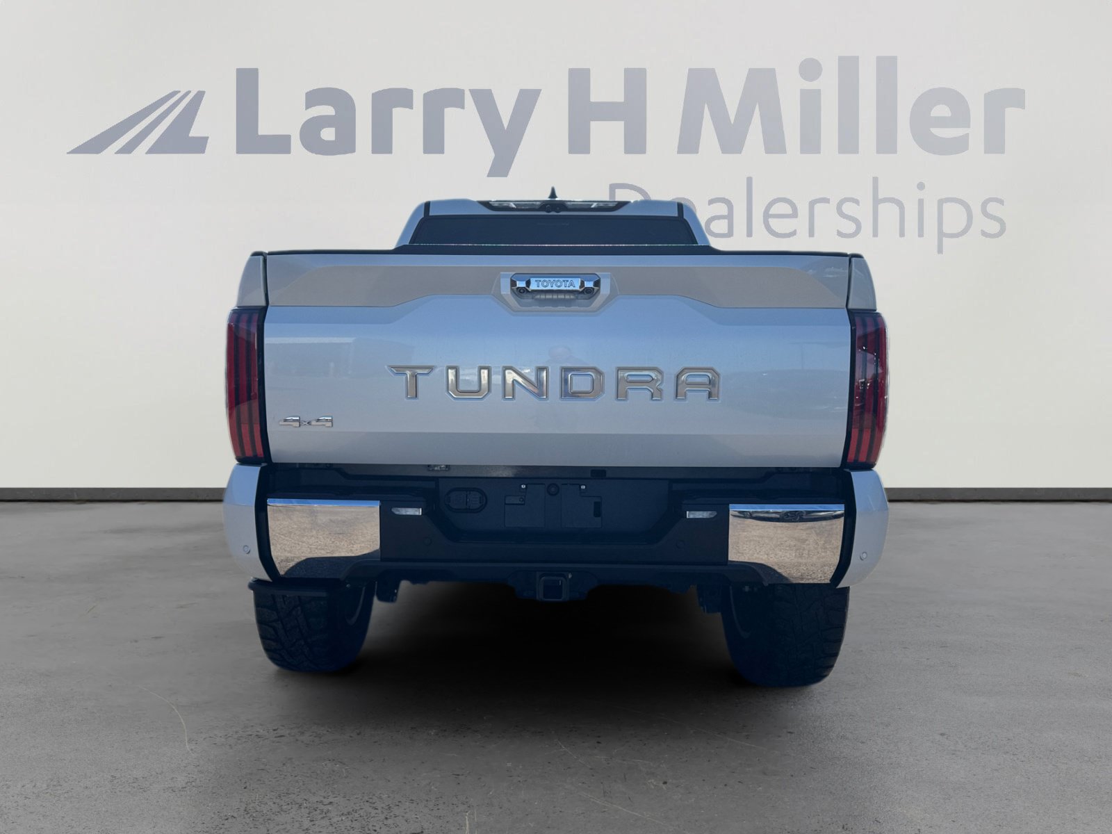 Used 2023 Toyota Tundra 1794 Edition w/ Advanced Package AWD/4WD image 4