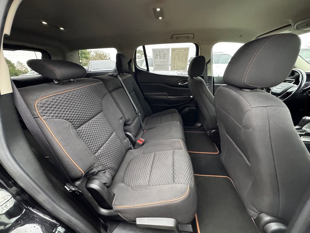 Used 2017 GMC Acadia SLE w/ Driver Alert Package I AWD/4WD image 32