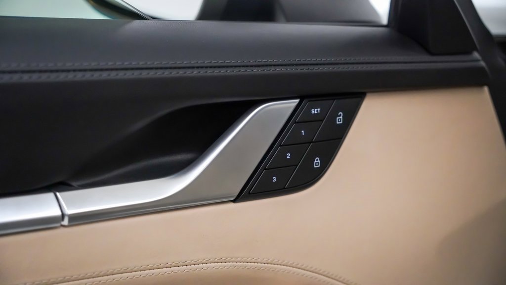 Certified 2022 Porsche 911 Carrera S image 18