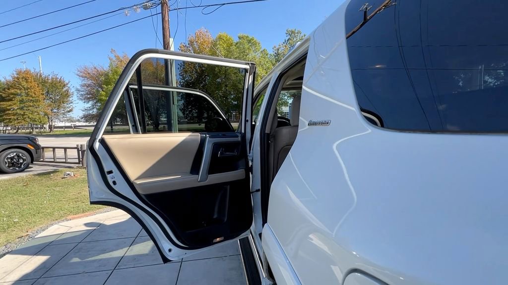 Used 2018 Toyota 4Runner 2WD image 39