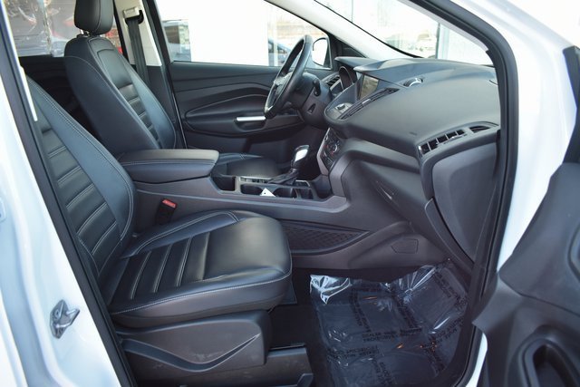 Used 2019 Ford Escape SEL image 44