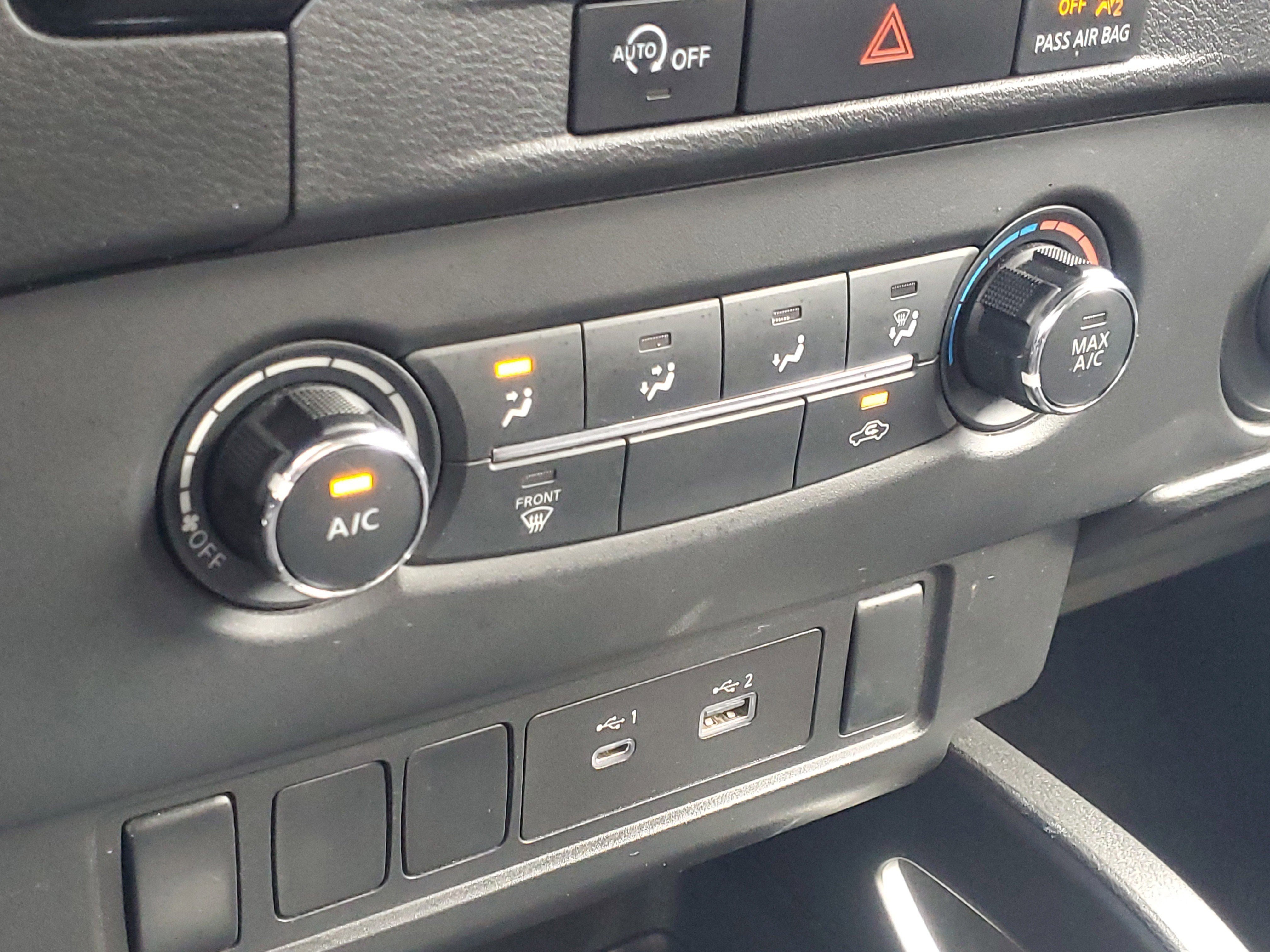 Used 2024 Nissan Frontier SV image 27