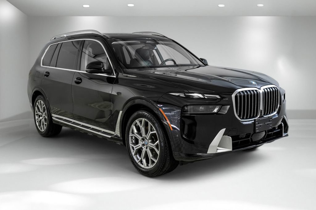 Used 2024 BMW X7 xDrive40i AWD/4WD image 8