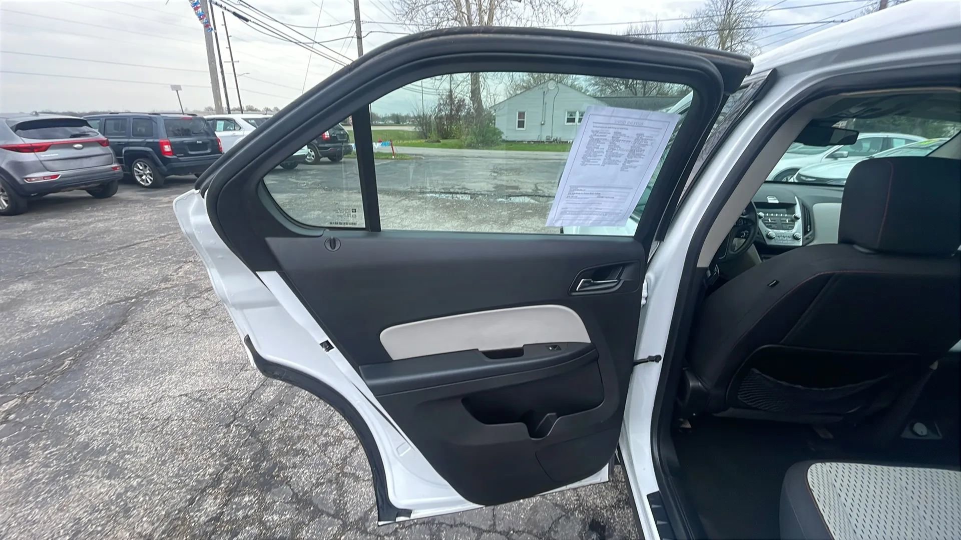 Used 2014 Chevrolet Equinox LS AWD/4WD image 19