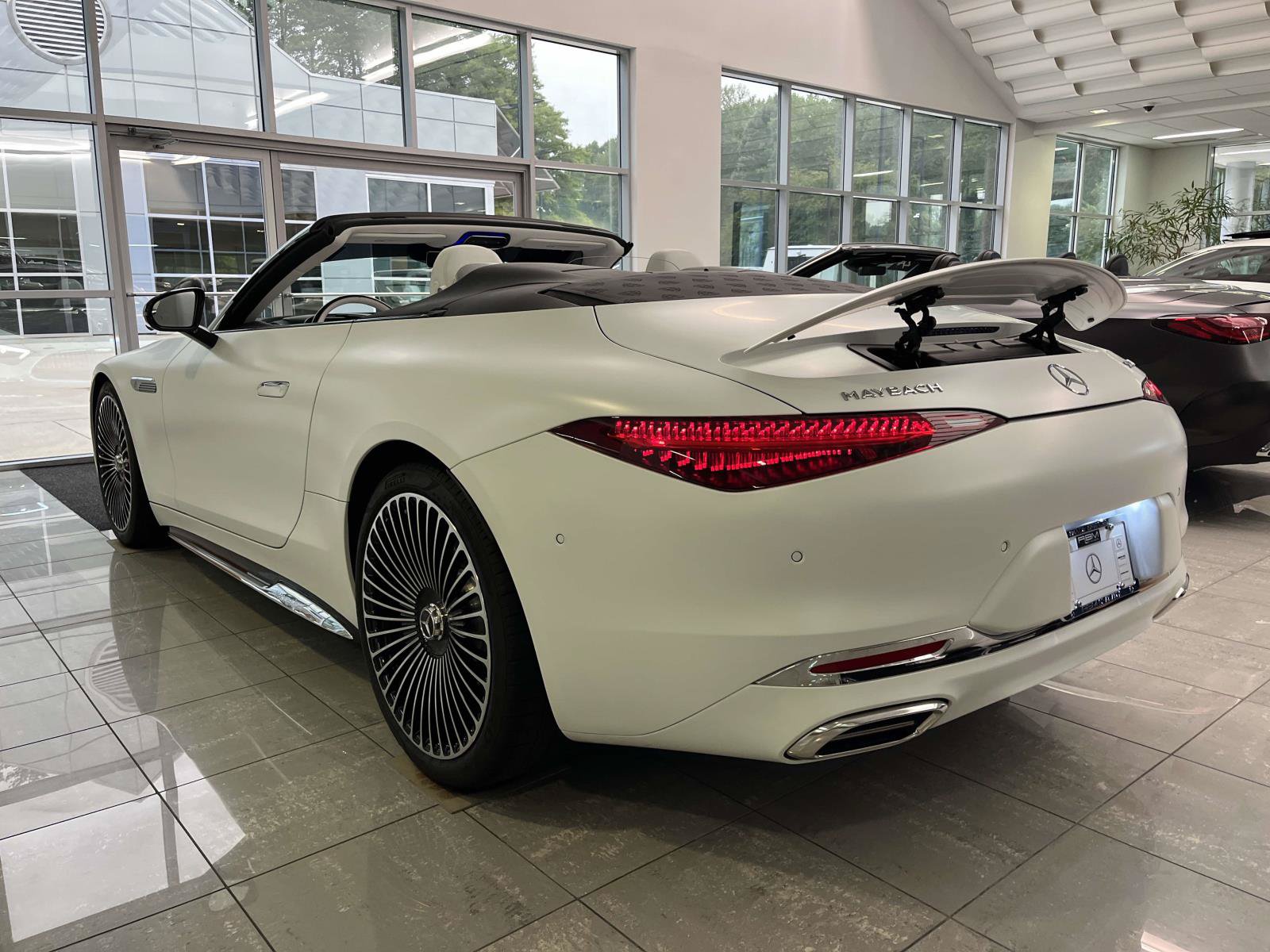Certified 2026 Mercedes-Benz Maybach SL 680 image 25