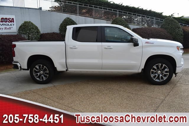 Used 2025 Chevrolet Silverado 1500 RST AWD/4WD image 11