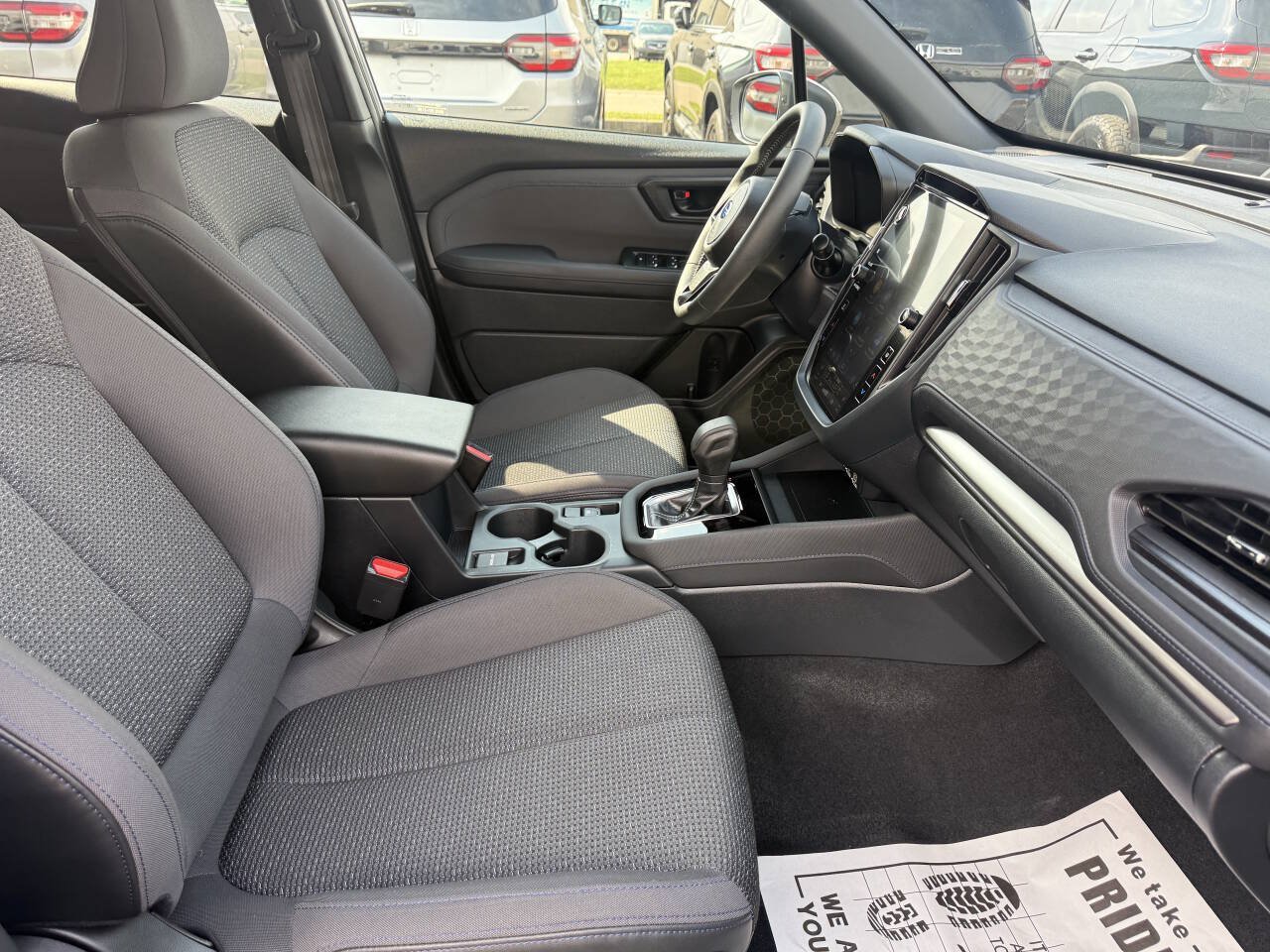 Used 2025 Subaru Forester Premium AWD/4WD image 29