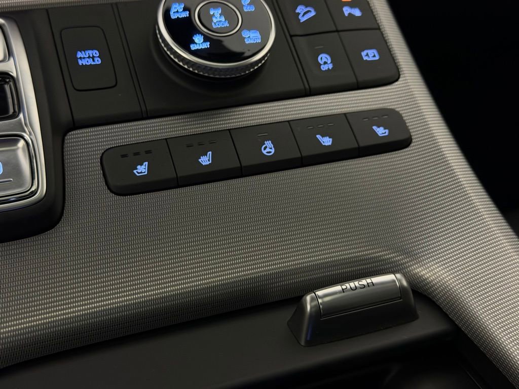 Used 2025 Hyundai Palisade Calligraphy image 19
