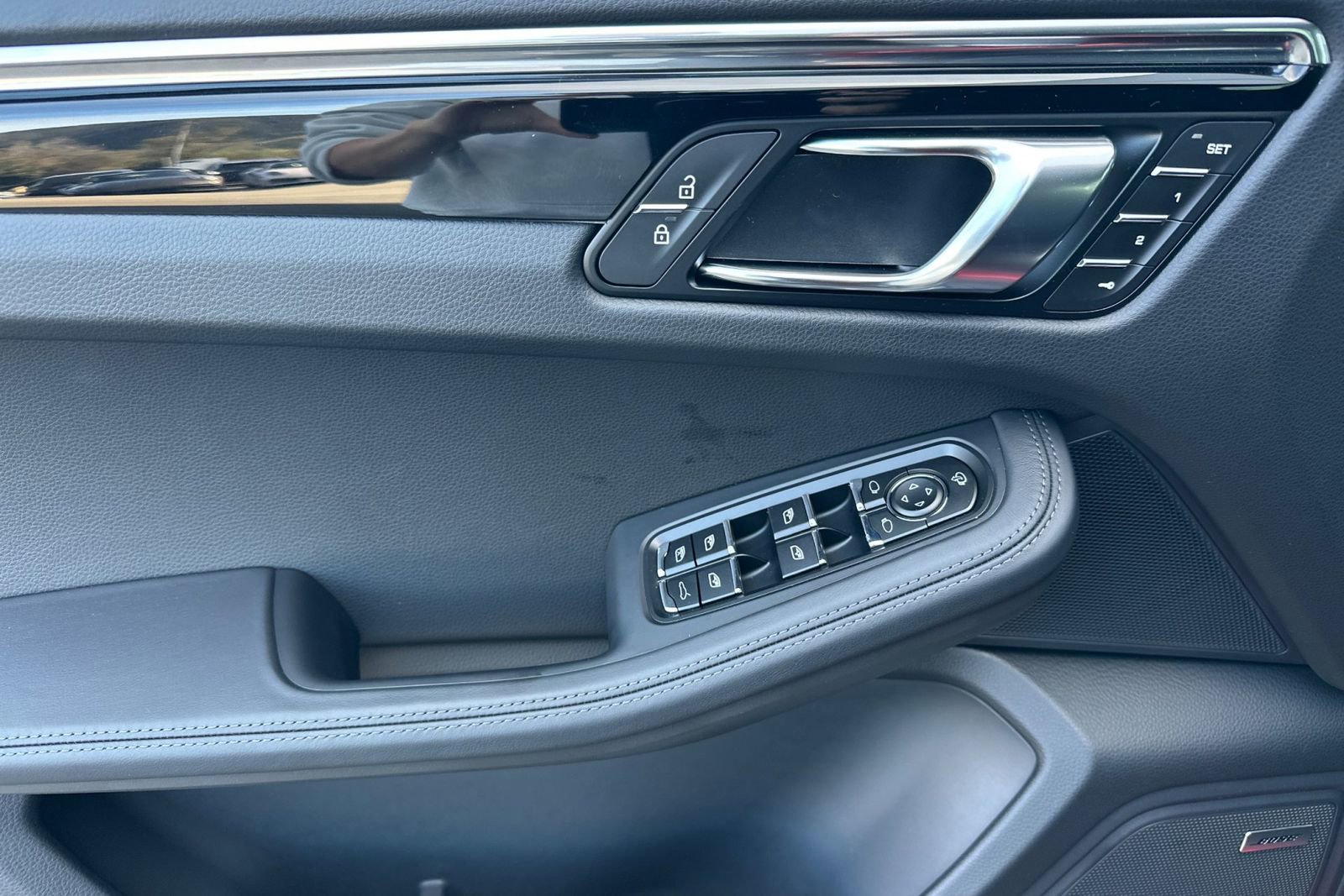 New 2026 Porsche Macan AWD/4WD image 12