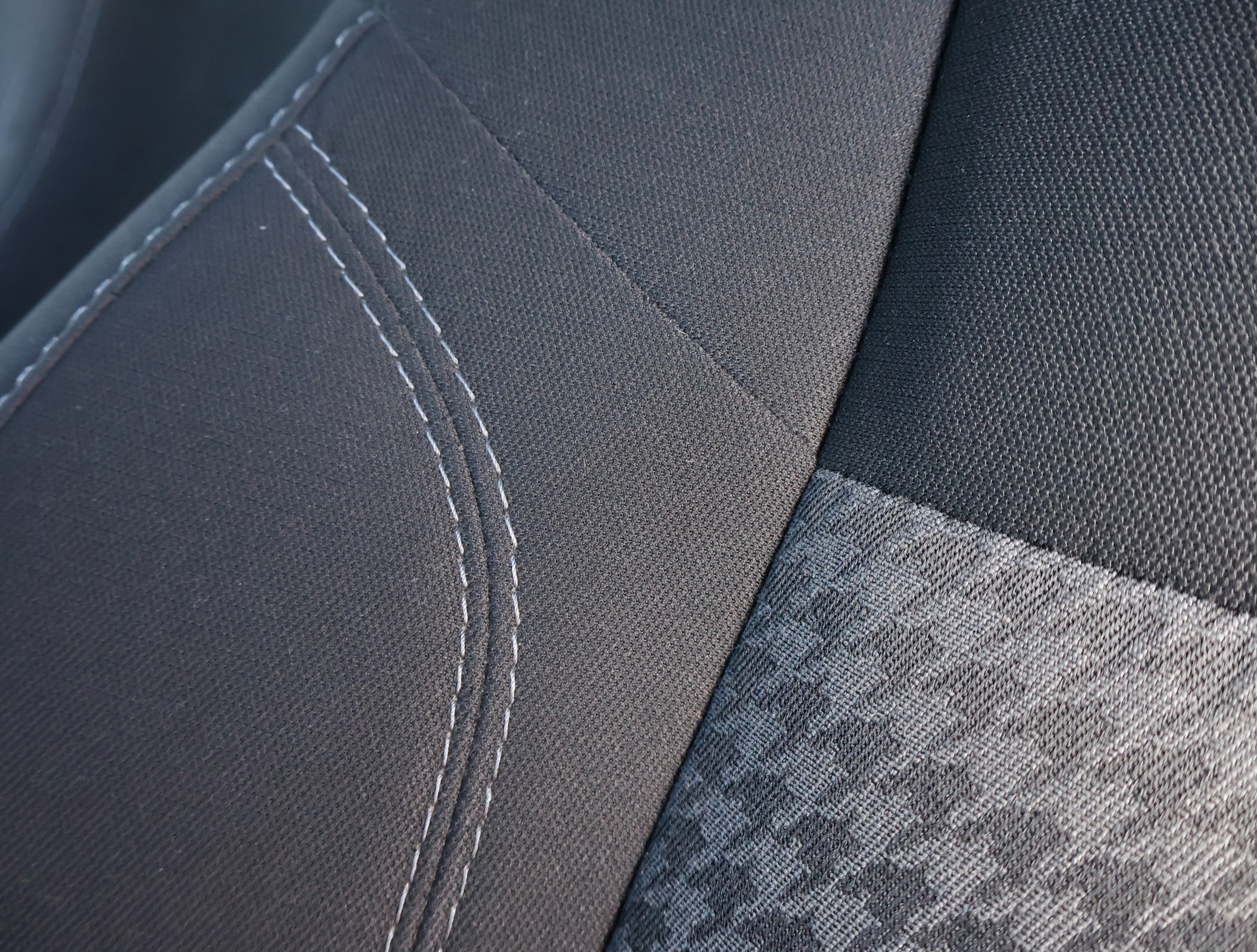 Used 2023 Dodge Charger SXT image 11