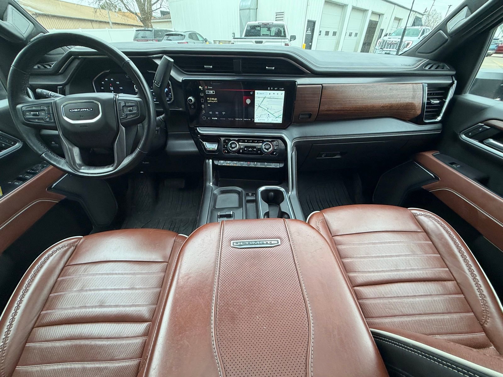 Used 2025 GMC Sierra 2500 Denali Ultimate image 19