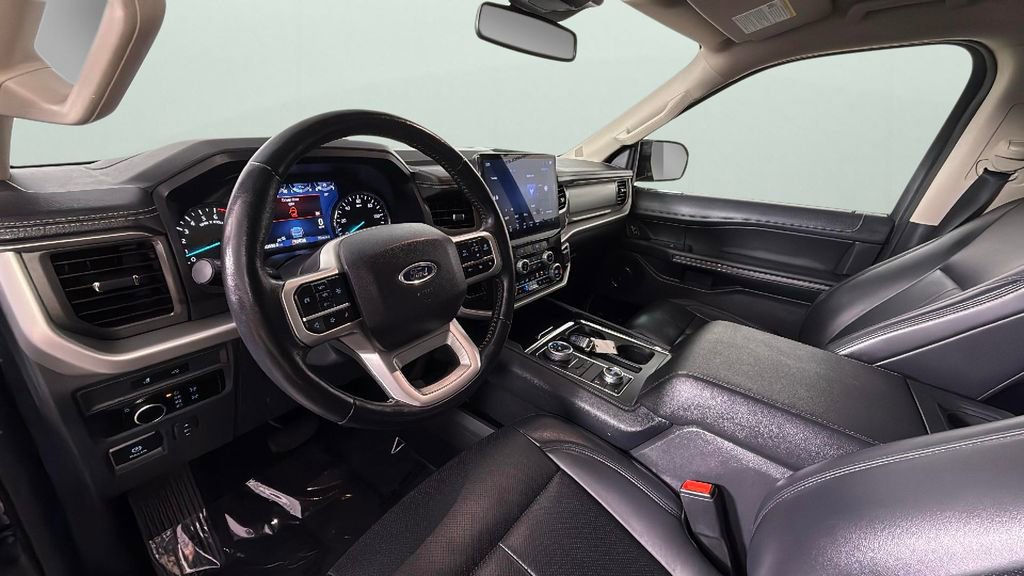 Used 2024 Ford Expedition Max XLT AWD/4WD image 18