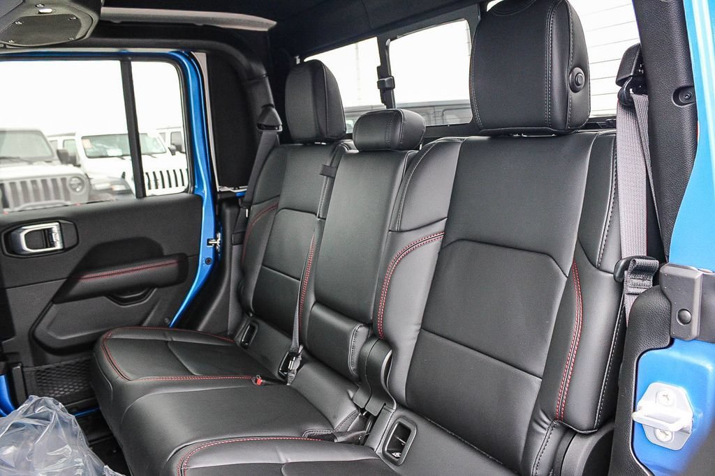 New 2026 Jeep Gladiator Rubicon AWD/4WD image 19