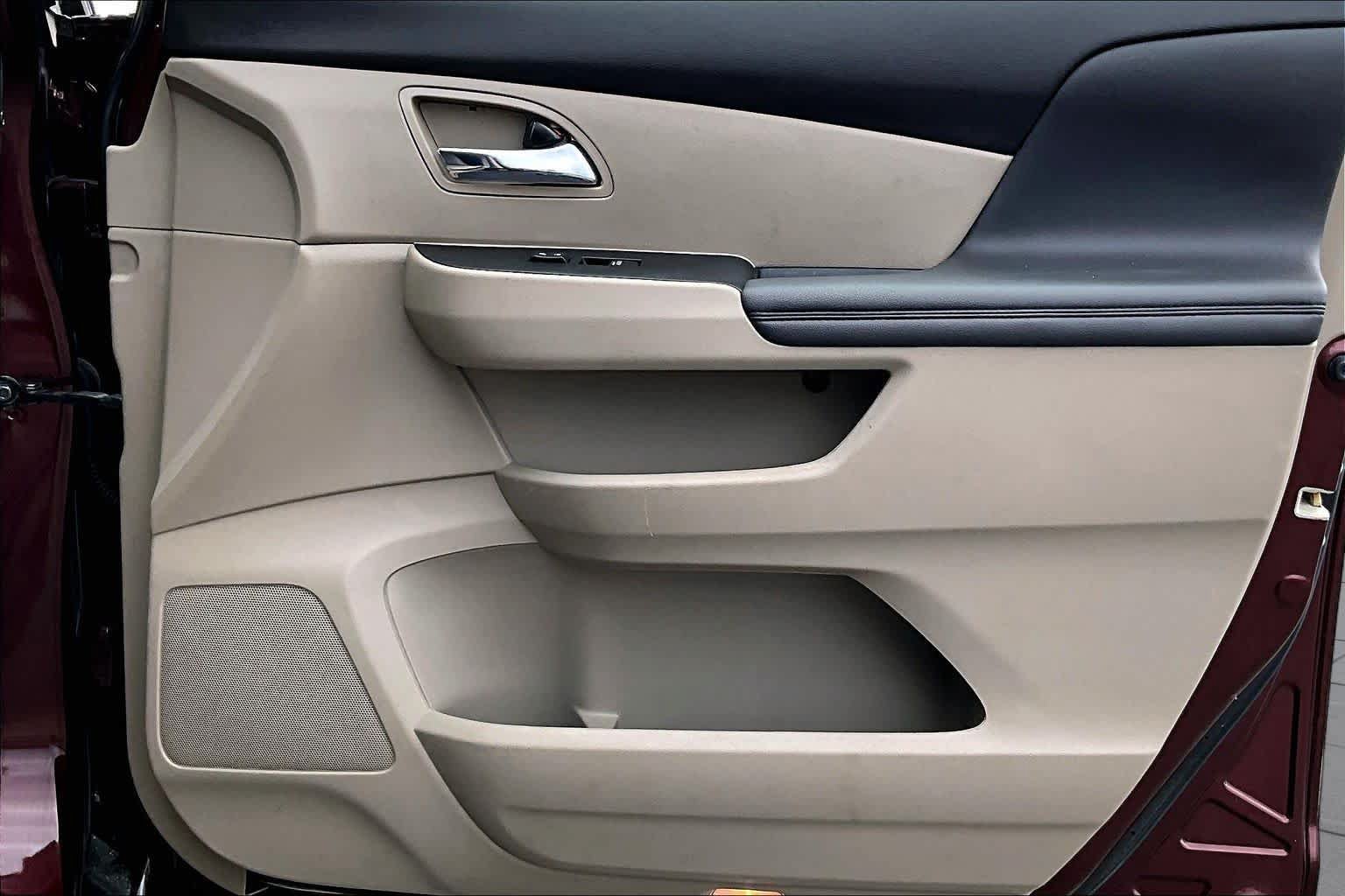 Used 2016 Honda Odyssey EX image 23
