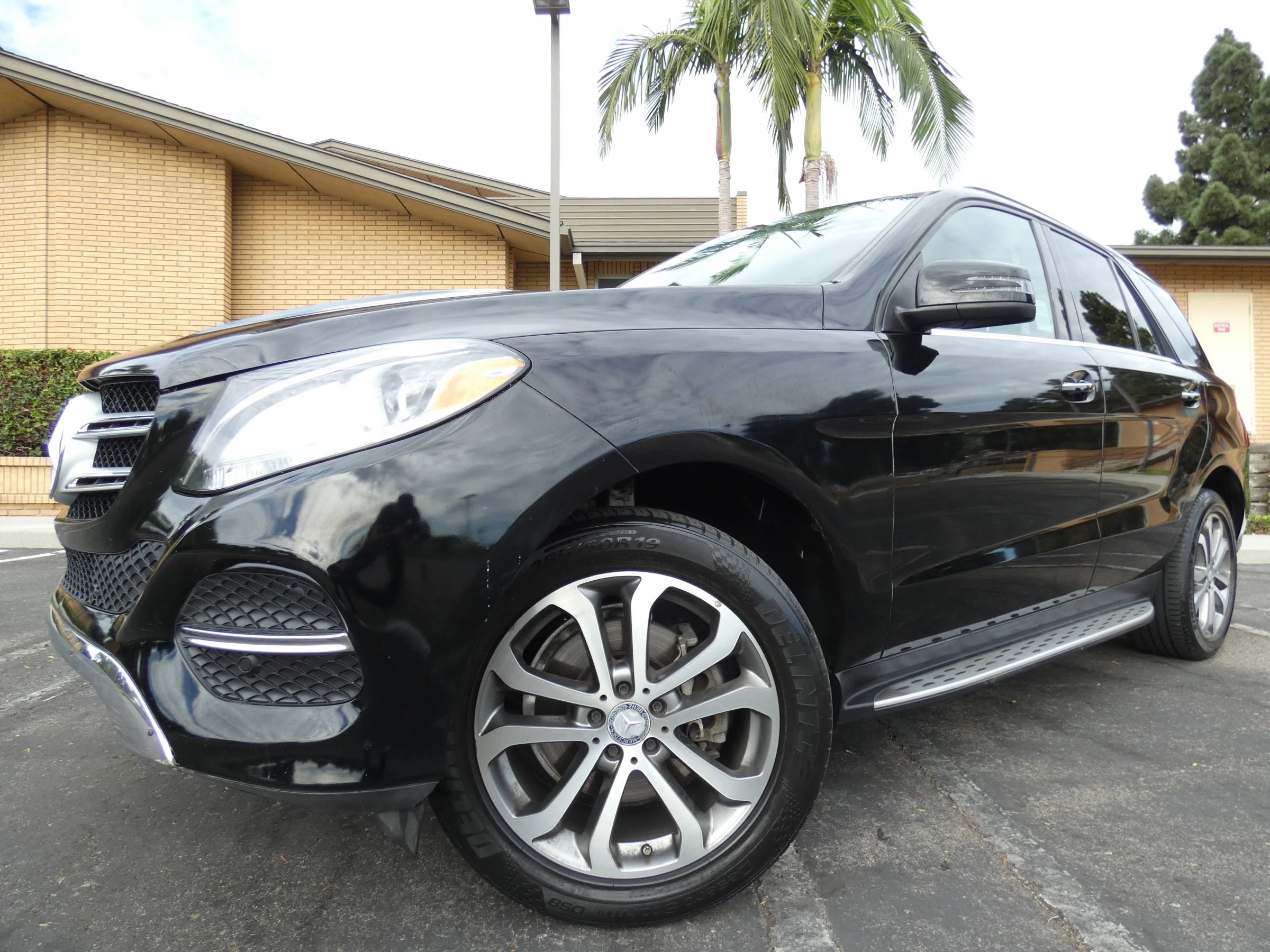 Used 2016 Mercedes-Benz GLE 350 w/ Premium Package image 16