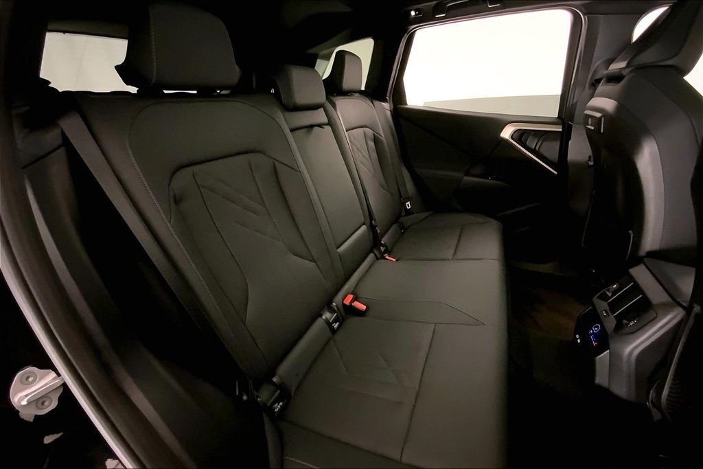 Used 2025 BMW X3 xDrive30i image 15