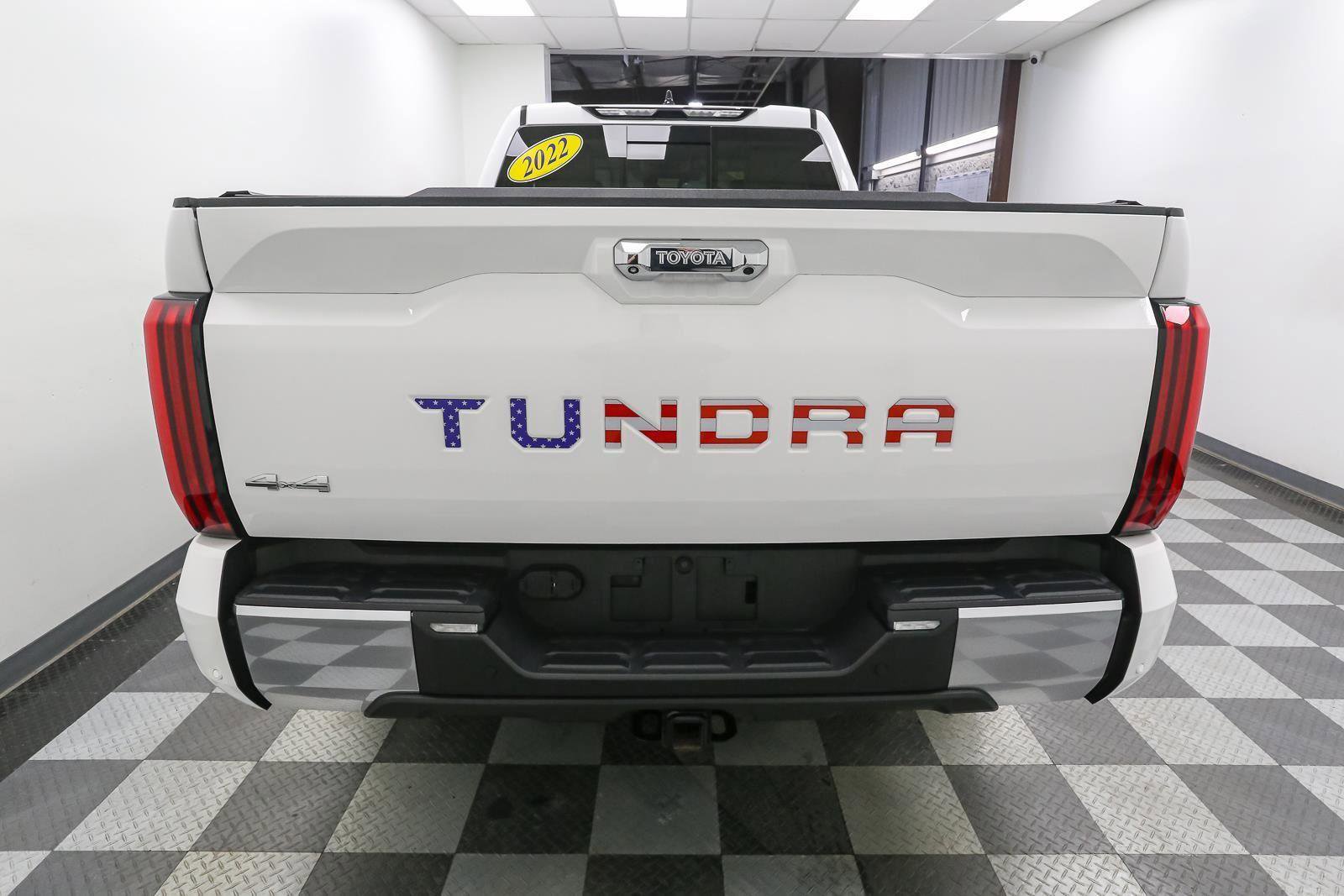 Used 2022 Toyota Tundra Limited image 11
