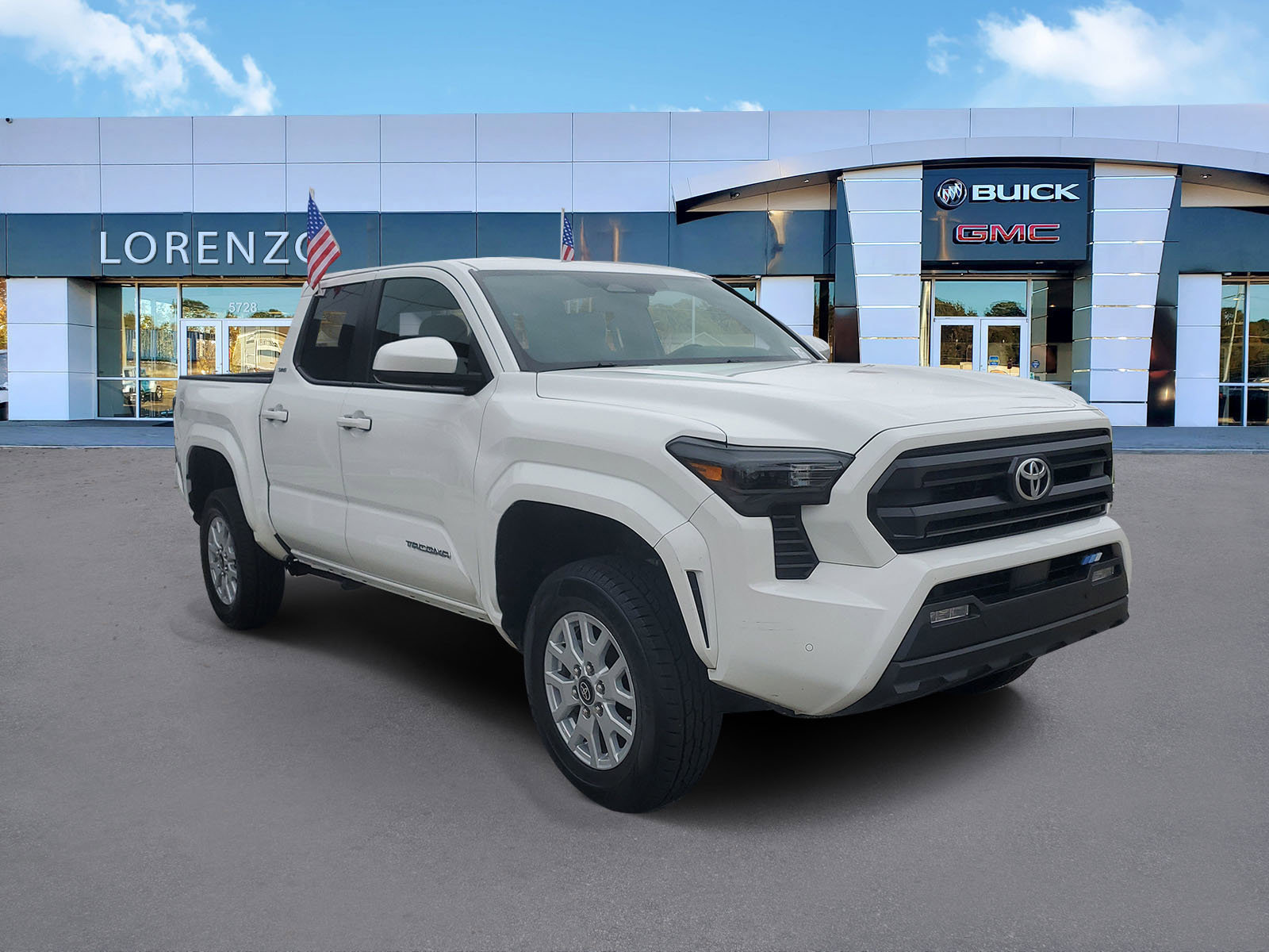 Used 2024 Toyota Tacoma SR5 image 3