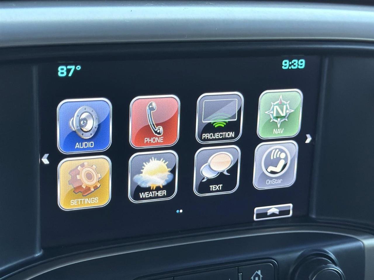 Used 2019 GMC Sierra 2500 Denali w/ Duramax Plus Package AWD/4WD image 23