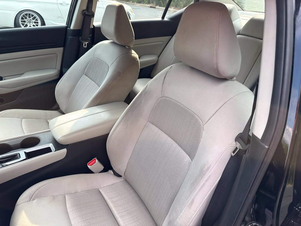 Certified 2025 Nissan Altima 2.5 SV FWD image 18