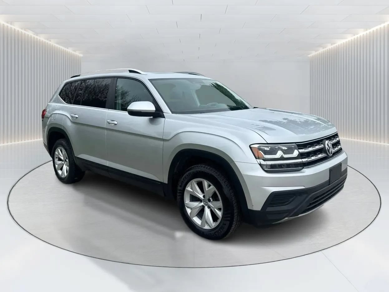 Used 2018 Volkswagen Atlas Launch Edition AWD/4WD image 3
