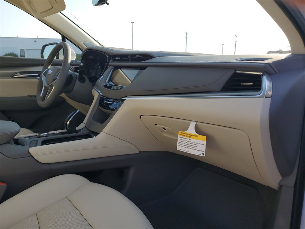 New 2025 Cadillac XT5 Premium Luxury w/ Technology Package image 30