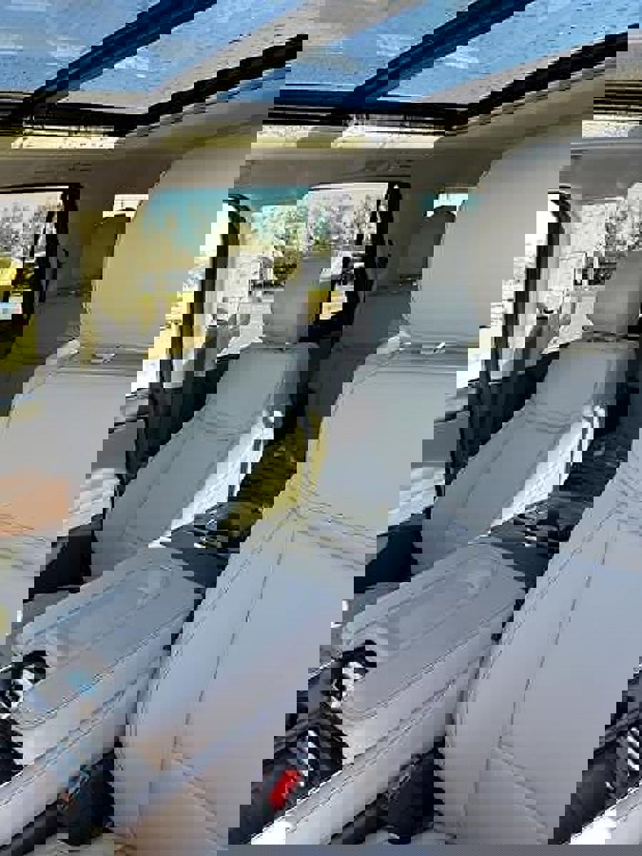 New 2025 Ford Expedition Active image 28