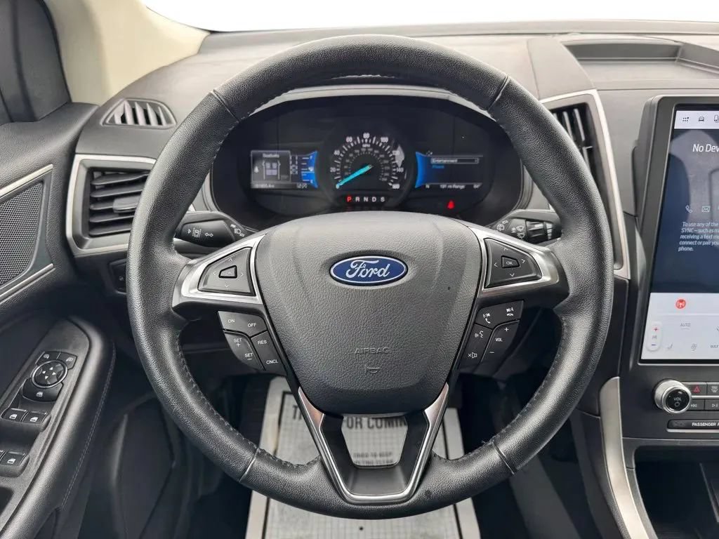 Used 2024 Ford Edge SEL AWD/4WD image 23
