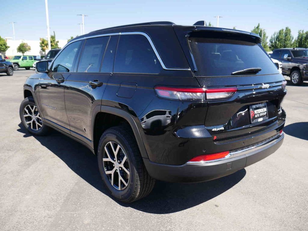 New 2025 Jeep Grand Cherokee Limited image 17