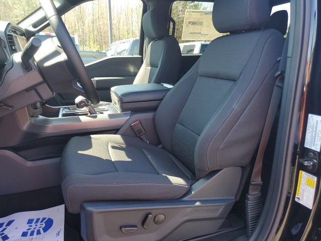 New 2025 Ford F150 XLT w/ Equipment Group 302A MID image 27
