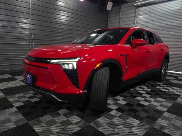 Used 2024 Chevrolet Blazer EV LT AWD/4WD image 38
