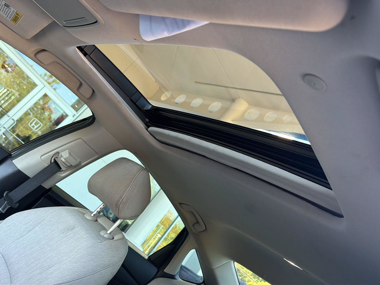 Used 2023 Honda Accord EX image 31