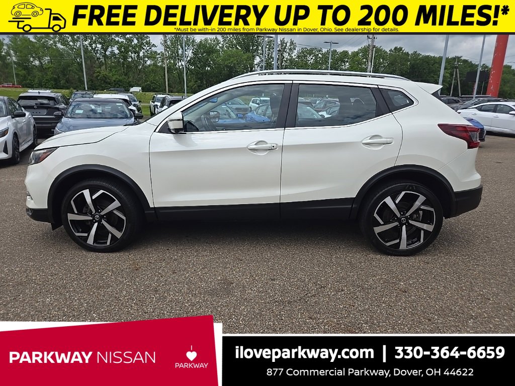Used 2020 Nissan Rogue Sport SL w/ Premium Package image 3