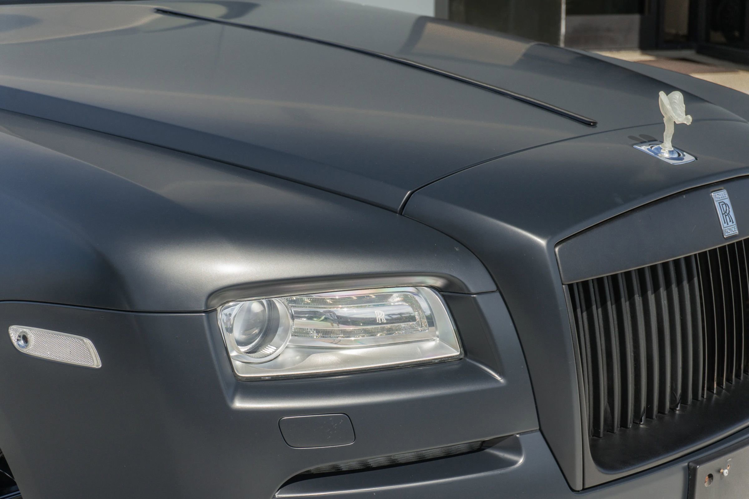 Used 2016 Rolls-Royce Wraith RWD image 32