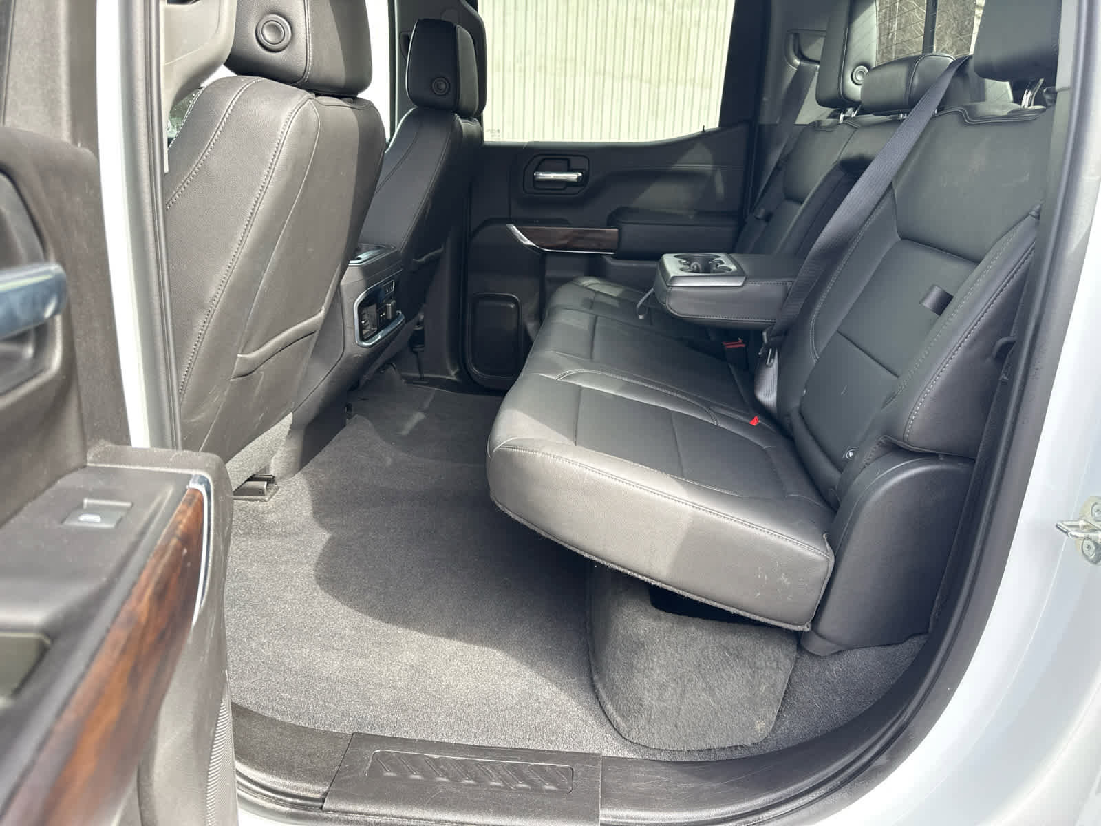 Used 2020 GMC Sierra 1500 SLT w/ SLT Premium Plus Package image 26